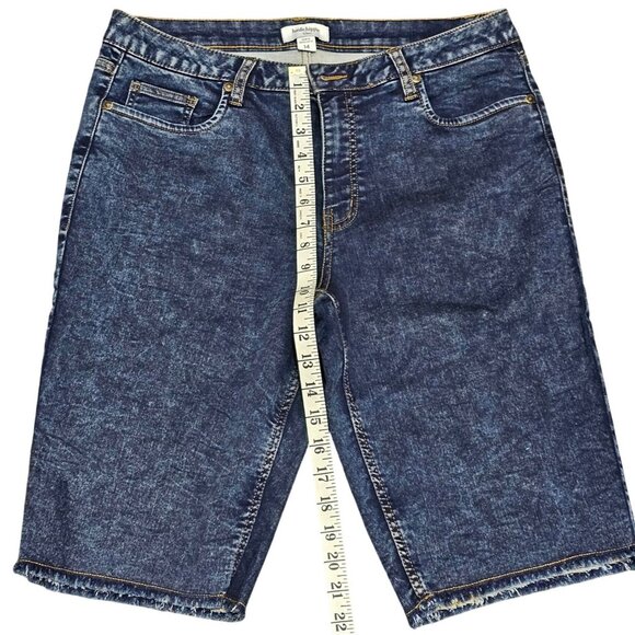 Haute Hippie Tribe Women's Denim Bermuda Shorts Size 14 Frayed Hem Stretchy Cott - Picture 8 of 9